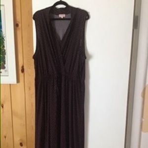 Women’s plus size maxi dress